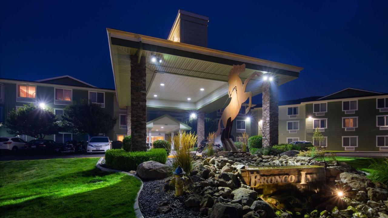 Best Western Bronco Inn Ritzville Exterior photo